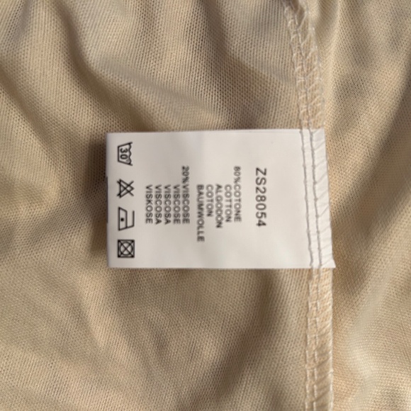 Z Studio - Picture 3 of 3